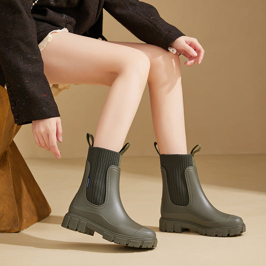 Botas de chuva de cano médio com calçado elástico, resistentes, impermeáveis, antiderrapantes e com salto baixo