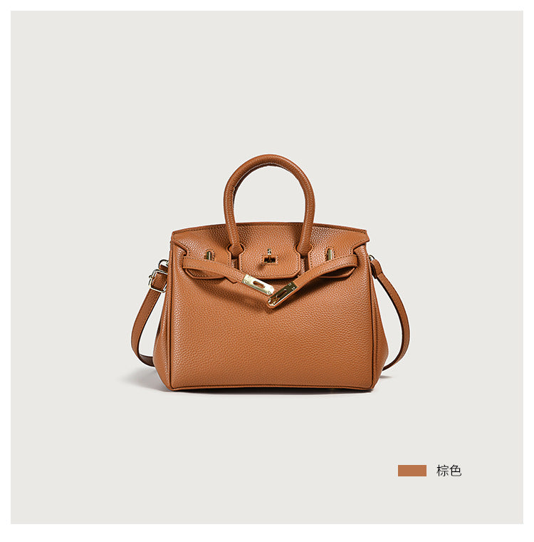 Bolsa em couro, estilo tote, com alça superior, clássica