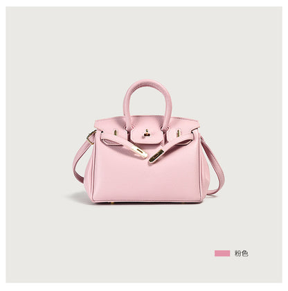 Bolsa em couro, estilo tote, com alça superior, clássica