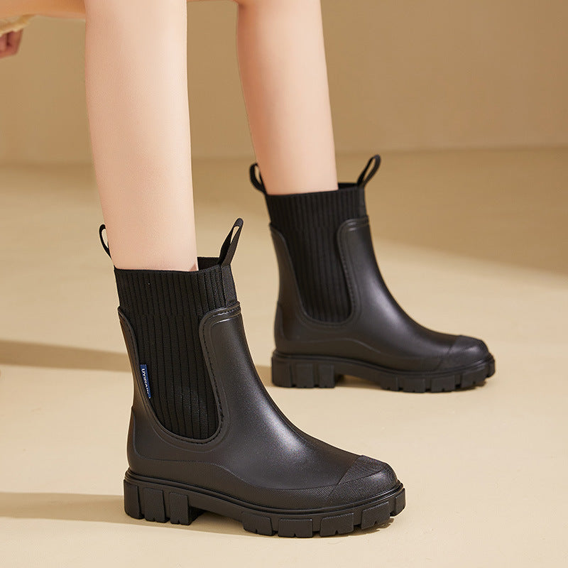 Botas de chuva de cano médio com calçado elástico, resistentes, impermeáveis, antiderrapantes e com salto baixo