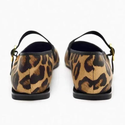 Sapatilhas de bico quadrado