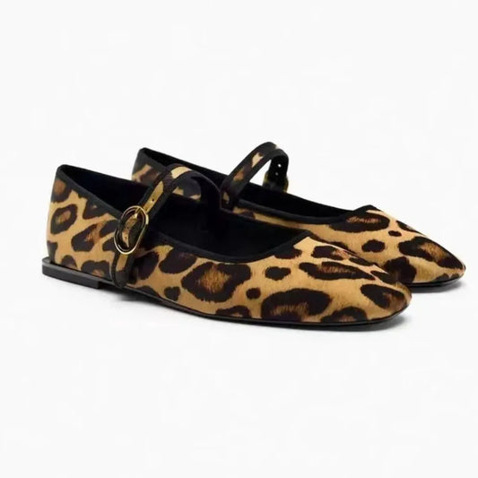 Sapatilhas de bico quadrado