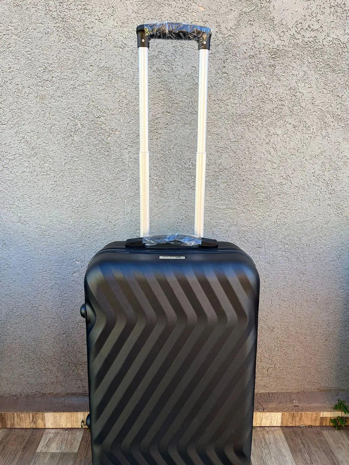 Mala de viagem capacidade 10 kg  vários tamanhos e modelos